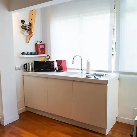 Appartement Er Nido-monolocale Con Terrazza A *
